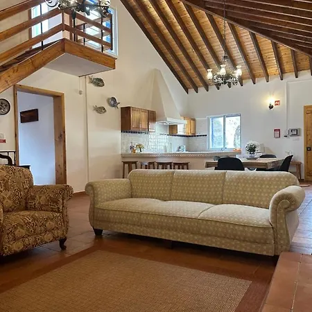 Casa Do Moinho Semesterbostad Faial da Terra