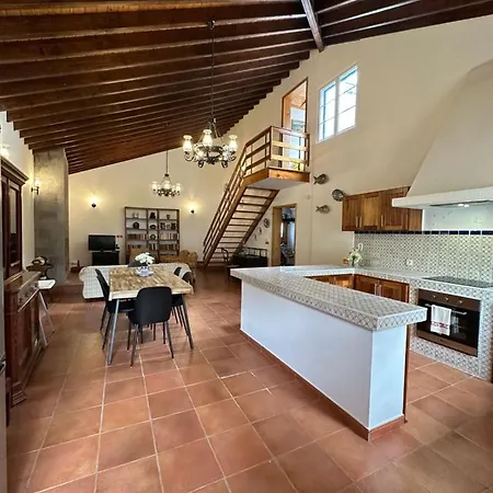 Semesterbostad Casa Do Moinho Faial da Terra