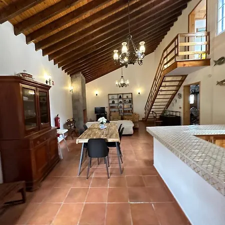 Casa Do Moinho Faial da Terra