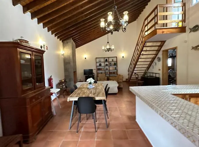 Casa Do Moinho Faial da Terra